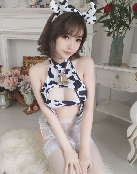 日韩制服爆乳在线站_1080BD在线观看